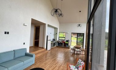 EXCELENTE CABAÑA A ESTRENAR UBICADA EN PINARES DE TAPALPA