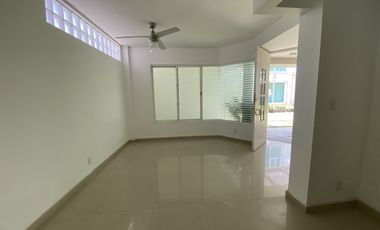 Casa en venta en Calle cerrada en la Florida