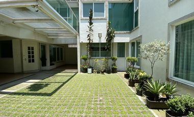 Casa en venta en Calle cerrada en la Florida