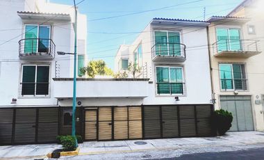 Casa en venta en Calle cerrada en la Florida