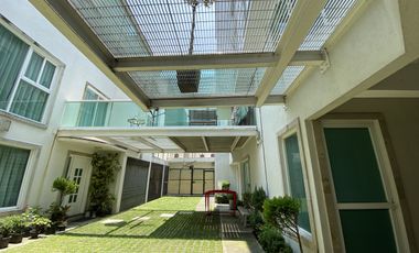 Casa en venta en Calle cerrada en la Florida