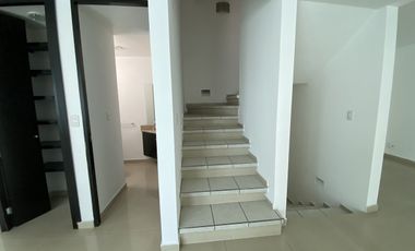 Casa en venta en Calle cerrada en la Florida