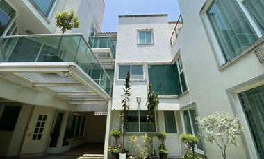 Casa en venta en Calle cerrada en la Florida