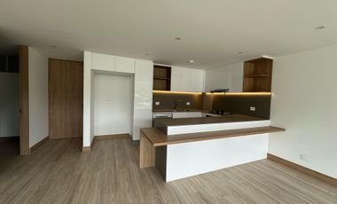 APARTAMENTO EN ARRIENDO EN AV ALBERTO MENDOZA/MANIZALES