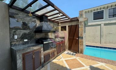 Vendo casa Entre Lagos Samborondon