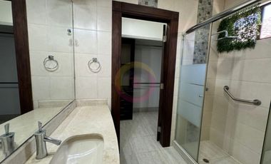 Vendo casa Entre Lagos Samborondon
