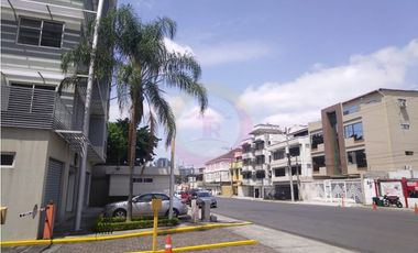 ALQUILO LOCAL COMERCIAL KENNEDY POINT