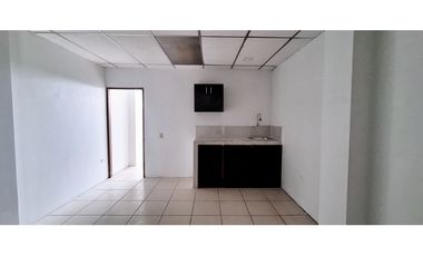 Se alquila suite en sur de Guayaquil (Av. Quito) (CARLIS)