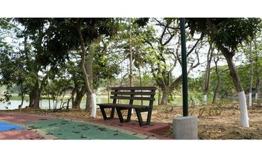 EN VENTA TERRENO 1070.61m2  EN LAGO DE CAPEIRA (Jkcal)
