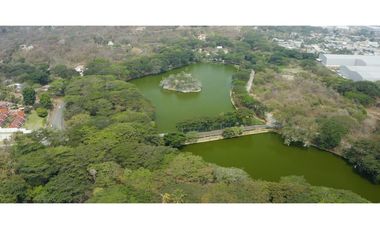 EN VENTA TERRENO 1070.61m2  EN LAGO DE CAPEIRA (Jkcal)