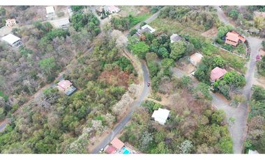 EN VENTA TERRENO 1070.61m2  EN LAGO DE CAPEIRA (Jkcal)