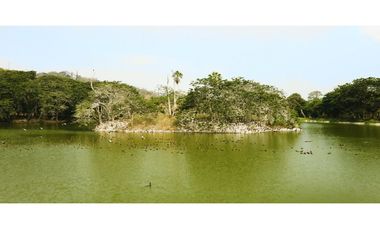 EN VENTA TERRENO 1070.61m2  EN LAGO DE CAPEIRA (Jkcal)