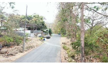 EN VENTA TERRENO 1070.61m2  EN LAGO DE CAPEIRA (Jkcal)