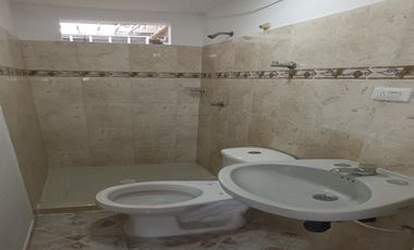 Se Vende Casa En Ciudad Córdoba De Tres Pisos Independientes