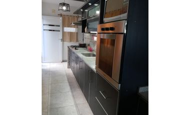 OPORTUNIDAD QUE NO PODES PERDERTE SE VENDE CASA SE ESCUCHAN OFERTAS