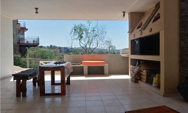 OPORTUNIDAD QUE NO PODES PERDERTE SE VENDE CASA SE ESCUCHAN OFERTAS