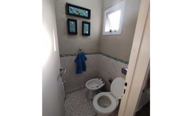 OPORTUNIDAD QUE NO PODES PERDERTE SE VENDE CASA SE ESCUCHAN OFERTAS