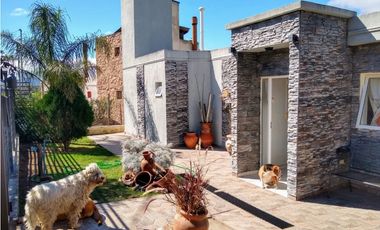 OPORTUNIDAD QUE NO PODES PERDERTE SE VENDE CASA SE ESCUCHAN OFERTAS