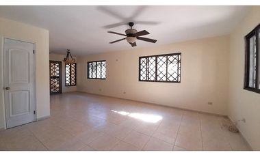 Casa en Alquiler en Albrook # 2054 cad