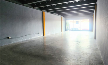 ALQUILO LOCAL COMERCIAL EN BRISAS DEL GOLF PB (20)