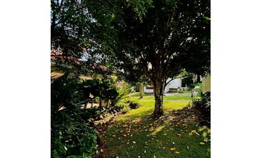 VENTA DE CASA EN CLAYTON - LOS SENDEROS DE CAMINO DE CRUCES