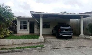 ALQUILO CASA EN ARRAIJAN VILLAS DEL CARRIZAL 3R