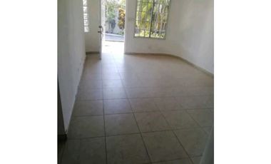 ALQUILO CASA EN ARRAIJAN VILLAS DEL CARRIZAL 3R