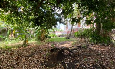 PARQUE LEFEVRE / 900M2 / TERRENO COMERCIAL / CON CASA