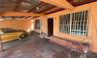 CERRO VIENTO / 253M2 / TERRAZA / 3 HABITACIONES