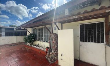 SAN ANTONIO / 1000M2 / 6 HABITACIONES / TERRAZA / ANEXO INDEPENDIENTE