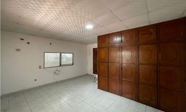 SAN ANTONIO / 1000M2 / 6 HABITACIONES / TERRAZA / ANEXO INDEPENDIENTE