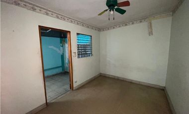 SAN ANTONIO / 1000M2 / 6 HABITACIONES / TERRAZA / ANEXO INDEPENDIENTE