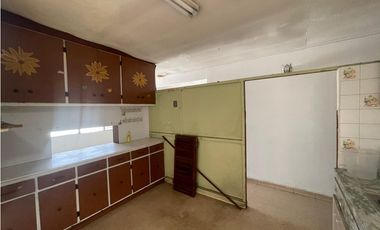 SAN ANTONIO / 1000M2 / 6 HABITACIONES / TERRAZA / ANEXO INDEPENDIENTE