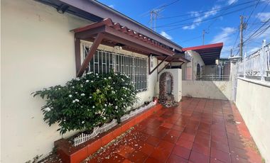 SAN ANTONIO / 1000M2 / 6 HABITACIONES / TERRAZA / ANEXO INDEPENDIENTE