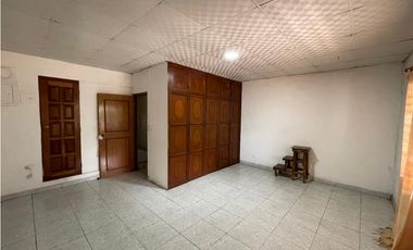 SAN ANTONIO / 1000M2 / 6 HABITACIONES / TERRAZA / ANEXO INDEPENDIENTE
