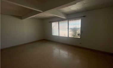 SAN ANTONIO / 1000M2 / 6 HABITACIONES / TERRAZA / ANEXO INDEPENDIENTE