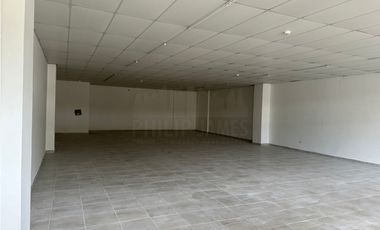 Venta de Local Comercial en Plaza Coronado