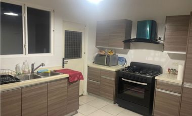 Alquiler de casa con AIRES en Brisas del Golf, Paseo del Norte