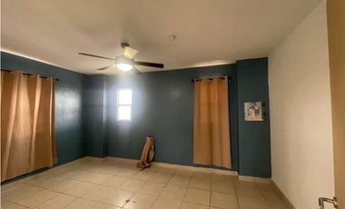 Alquiler de casa con AIRES en Brisas del Golf, Paseo del Norte