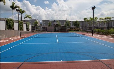 Alquiler de casa con AIRES en Brisas del Golf, Paseo del Norte