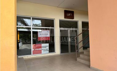 Venta de Local Comercial en Plaza Coronado