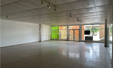 Venta de Local Comercial en Plaza Coronado
