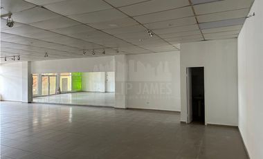 Venta de Local Comercial en Plaza Coronado