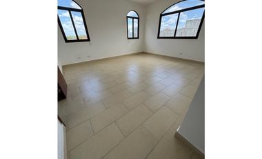 COSTA SUR / RESIDENCIAL EL DORAL / 392M2 / 4 HABITACIONES