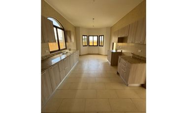 COSTA SUR / RESIDENCIAL EL DORAL / 392M2 / 4 HABITACIONES