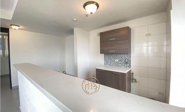 Venta de Apartamento en EL CARMEN en PH TRIO a pasos del Metro