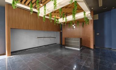 Alquiler de Locales Comerciales en Avenida Balboa en Moderna Plaza