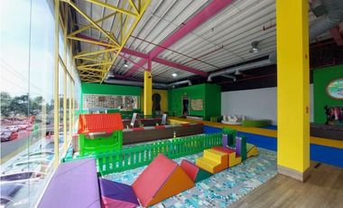 Alquiler de Locales Comerciales en Avenida Balboa en Moderna Plaza