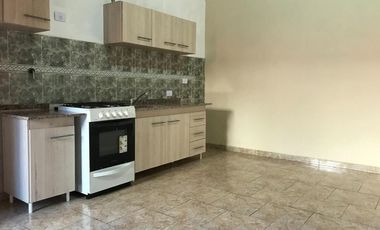 Departamento Tipo Casa en alquiler en Wilde