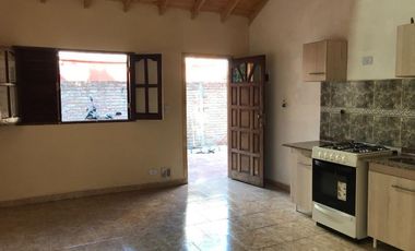 Departamento Tipo Casa en alquiler en Wilde